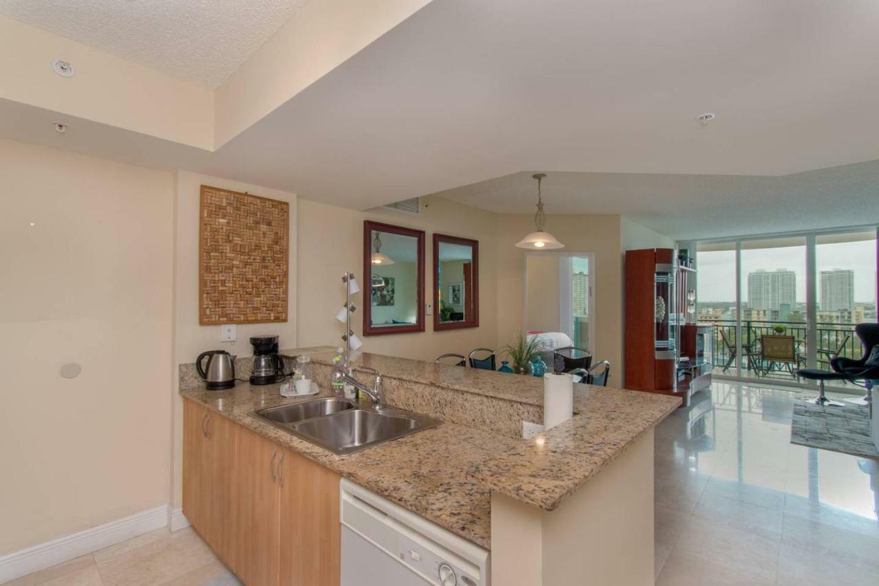 Stylish Modern 2Bd/2Bth Apt. Min To Beach マイアミビーチ エクステリア 写真